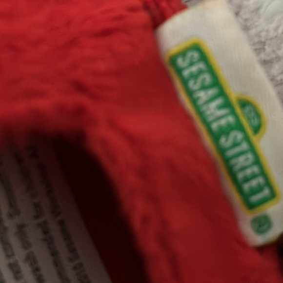 Sesame Street Elmo Wii Remote cover - Picture 3 of 5